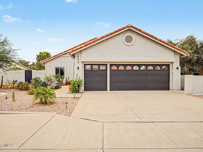 433 W TEAKWOOD Drive photo 1