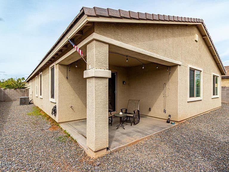 2753 S 85TH Way photo 4