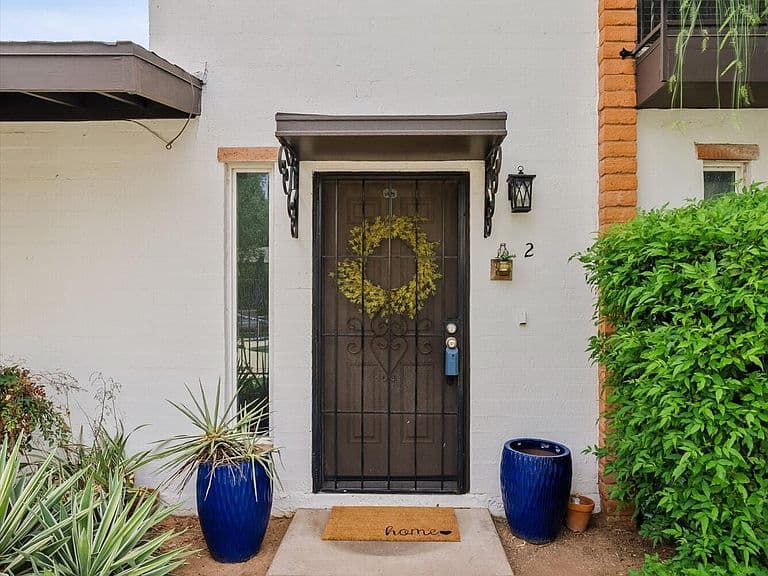 3702 E MONTEROSA Street #2 photo 4