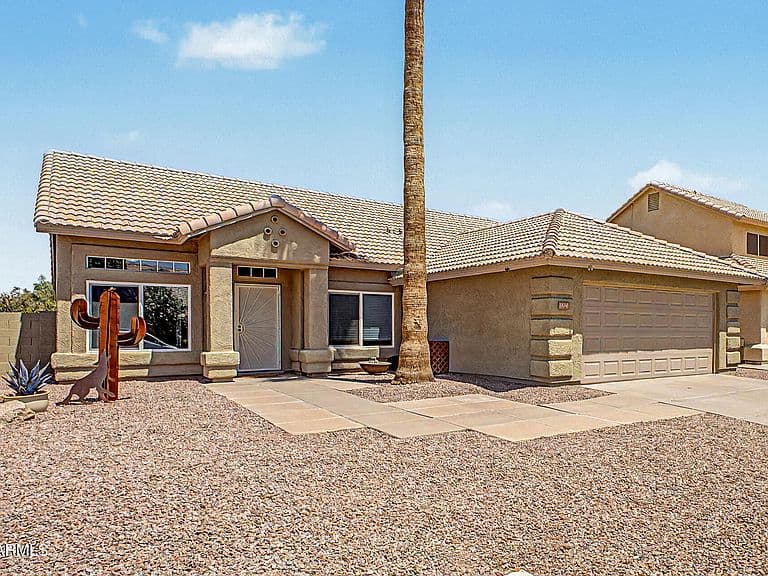 1480 W GAIL Drive photo 1