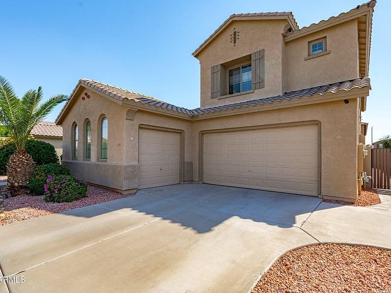 13261 W MULBERRY Drive photo 2