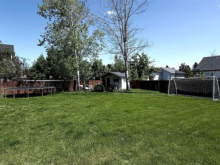 14 Velva Dr photo 5
