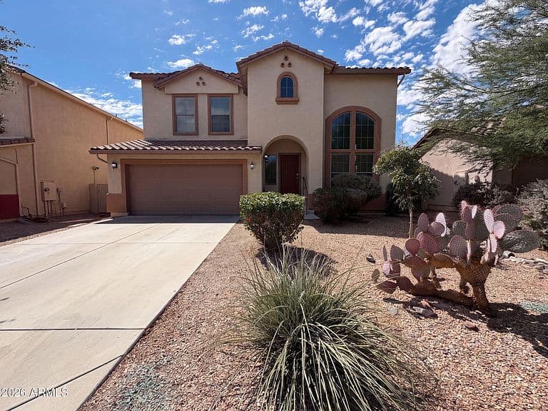 671 W GREEN TREE Drive photo 1
