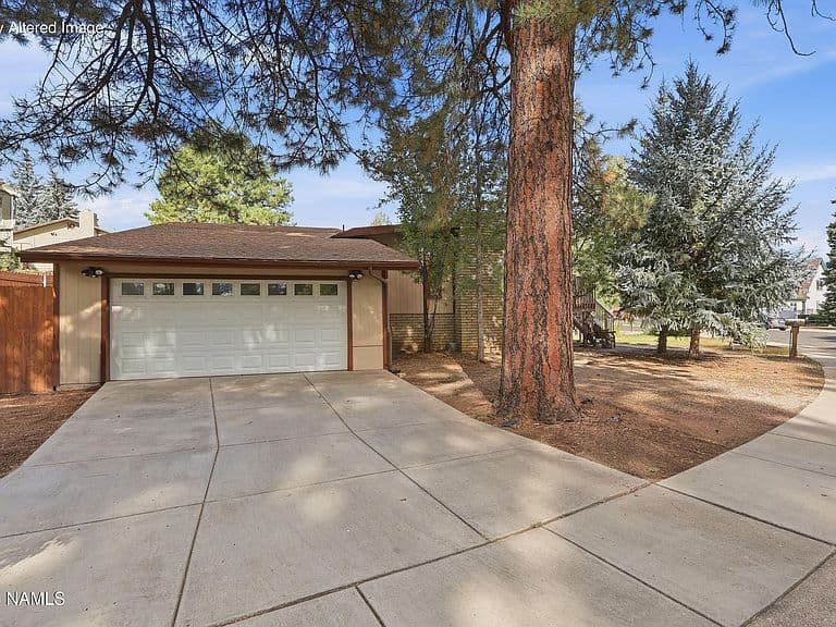 2770 W Darleen Dr photo 5