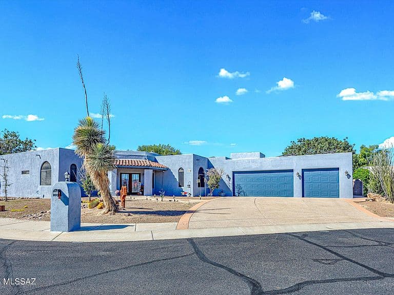 1432 W Calle Del Mito photo 1