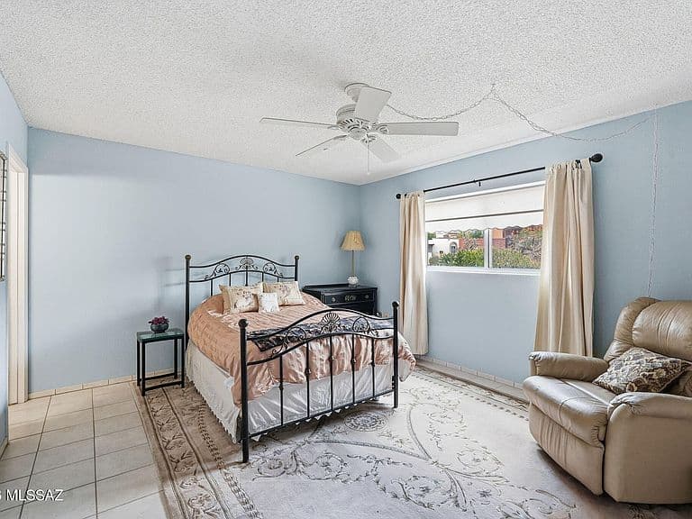 2876 S Calle Flamenco photo 5