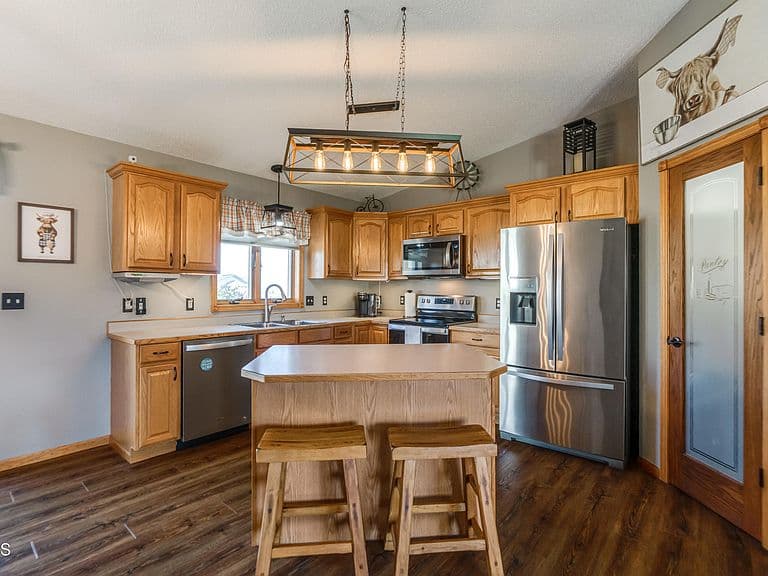 3020 Hillside Rd NW photo 5
