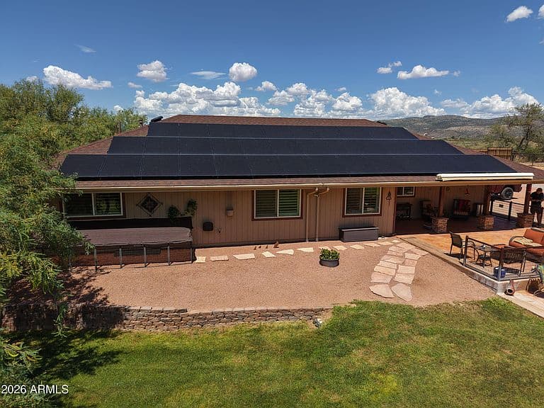 1355 S DESERT HOLLY Trail photo 3
