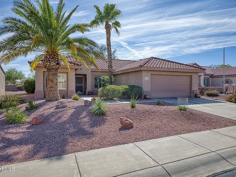 16143 W DESERT WINDS Drive photo 2