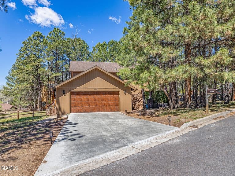 2063 N Rain Tree Rd photo 1