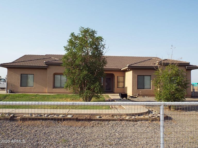 1251 E STETSON Lane photo 1