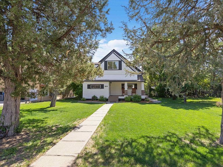 1816 Evergreen Dr photo 3