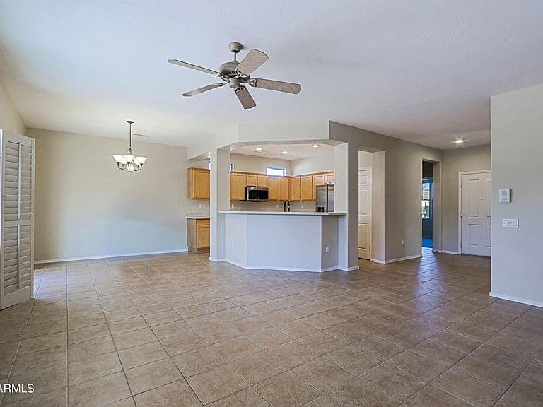 20862 N SEQUOIA CREST Drive photo 5