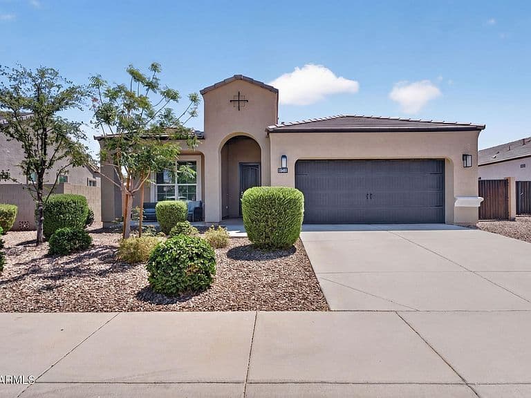 8481 W RUSHMORE Way photo 1
