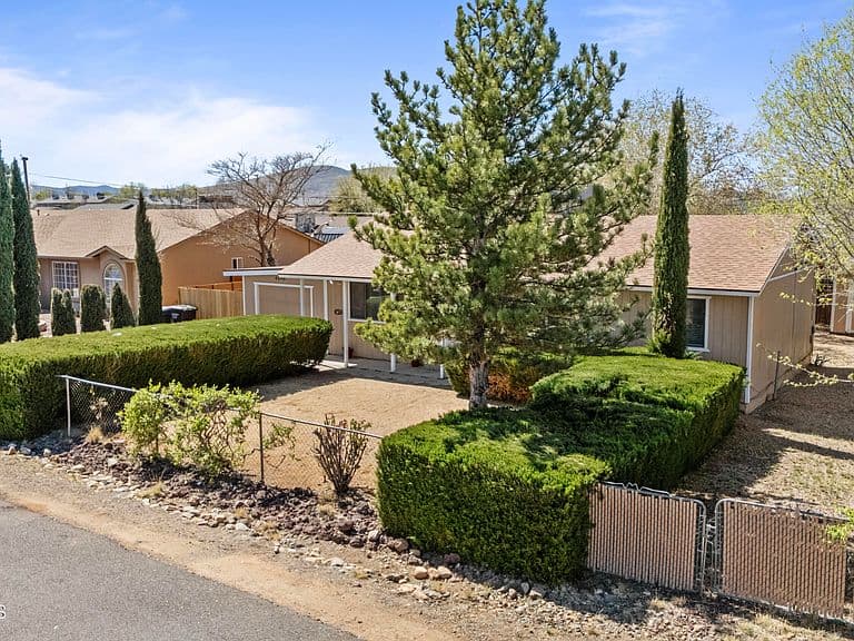 4896 N Harlequin Dr photo 2
