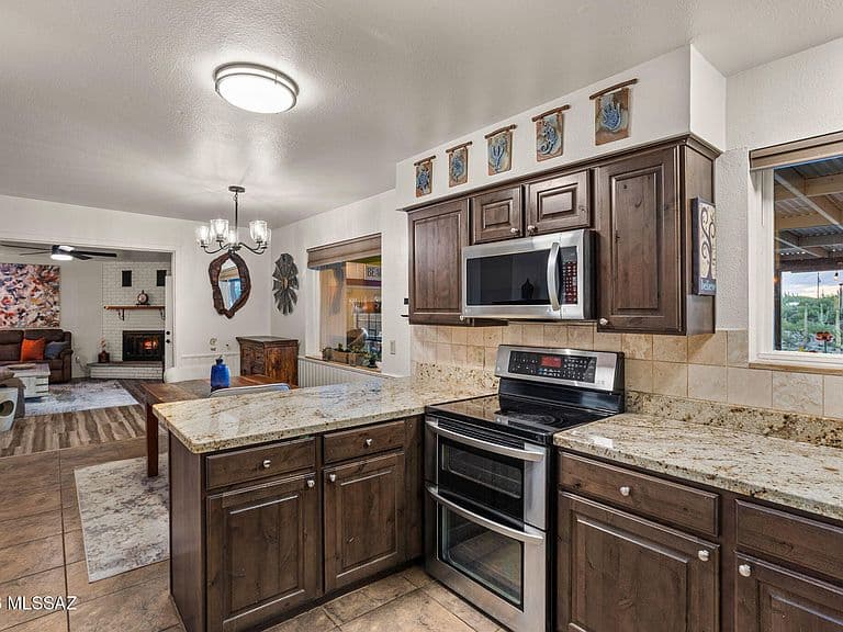 3044 W Avenida Cresta photo 5