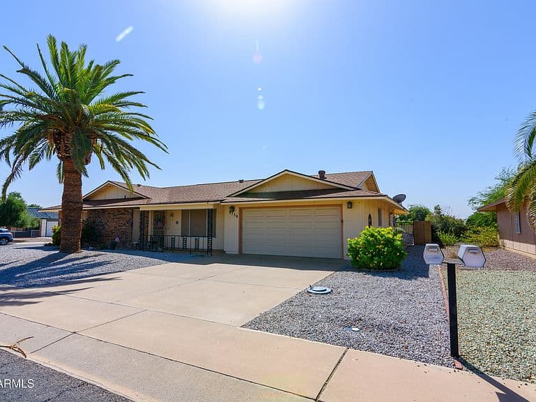 9739 W RIVIERA Drive photo 3