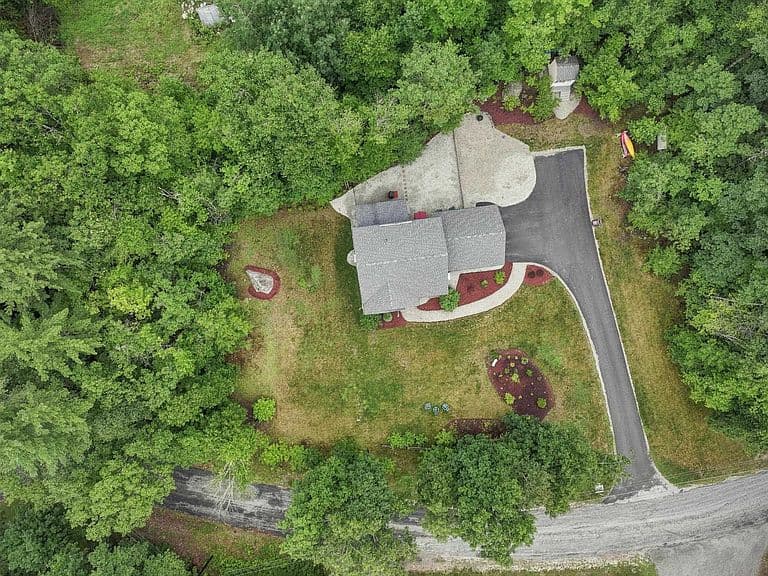 82 Pine Meadows Circle photo 5