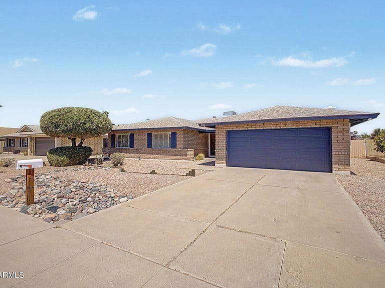 2060 E LIBRA Drive photo 3