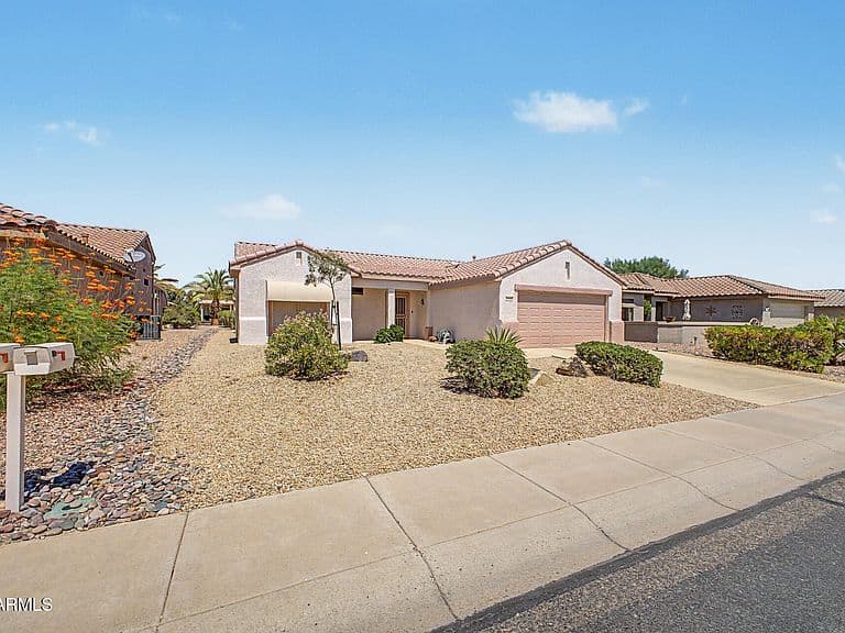 16446 W ROCK SPRINGS Lane photo 5