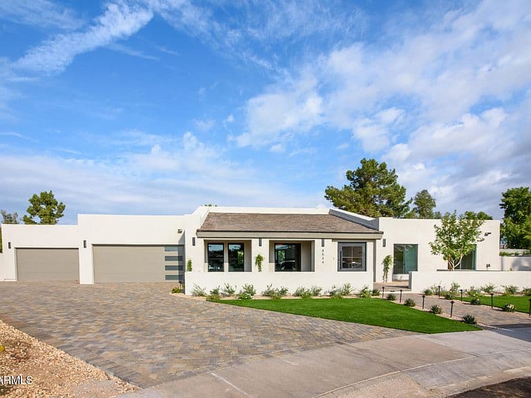 8544 E SAN LORENZO Drive photo 1