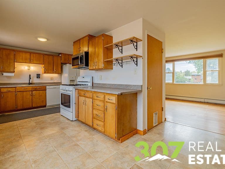 2619 Cowgill Rd photo 5