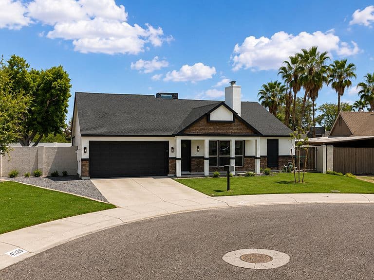 4517 E DESERT VIEW Drive photo 3