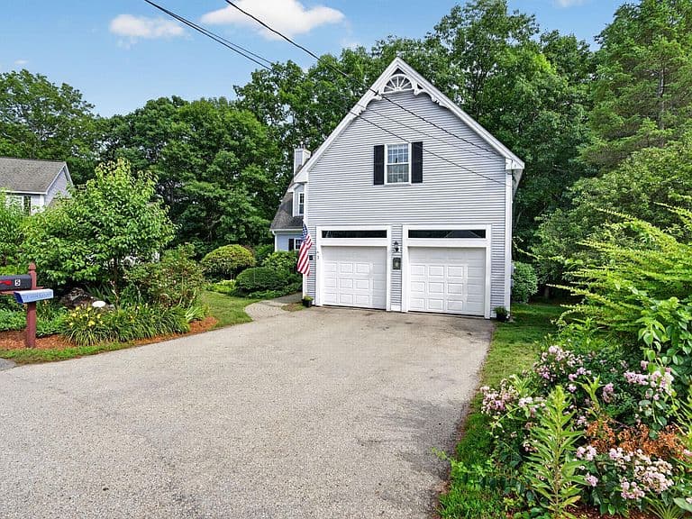 5 Suffolk Park photo 2