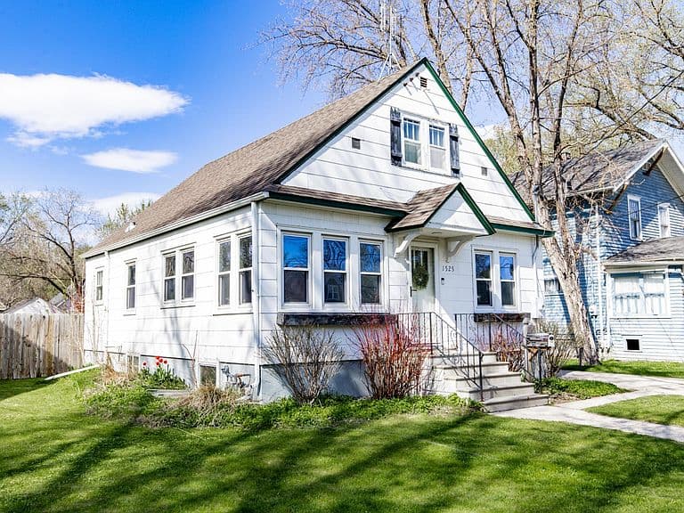 1525 4th Ave S photo 3