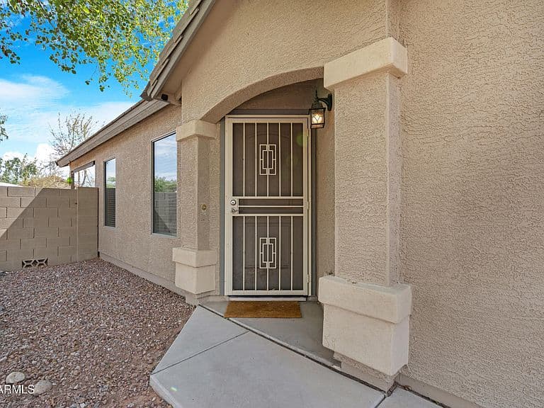 40576 W SANDERS Way photo 5