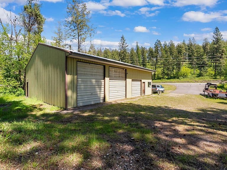 159 Sylvan Dr photo 4