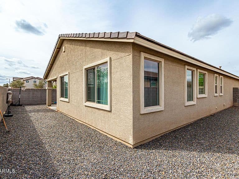 2753 S 85TH Way photo 3