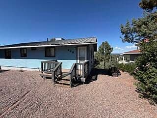 308 E Ridge Ln photo 3