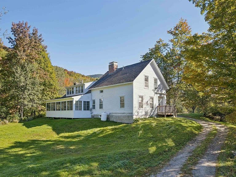 279 River Road photo 3