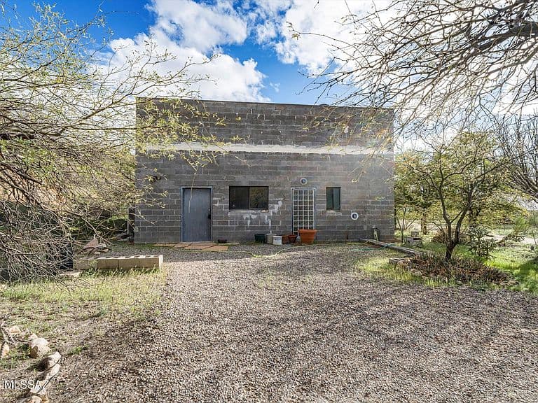 40121 S Santa Fe Trl photo 4