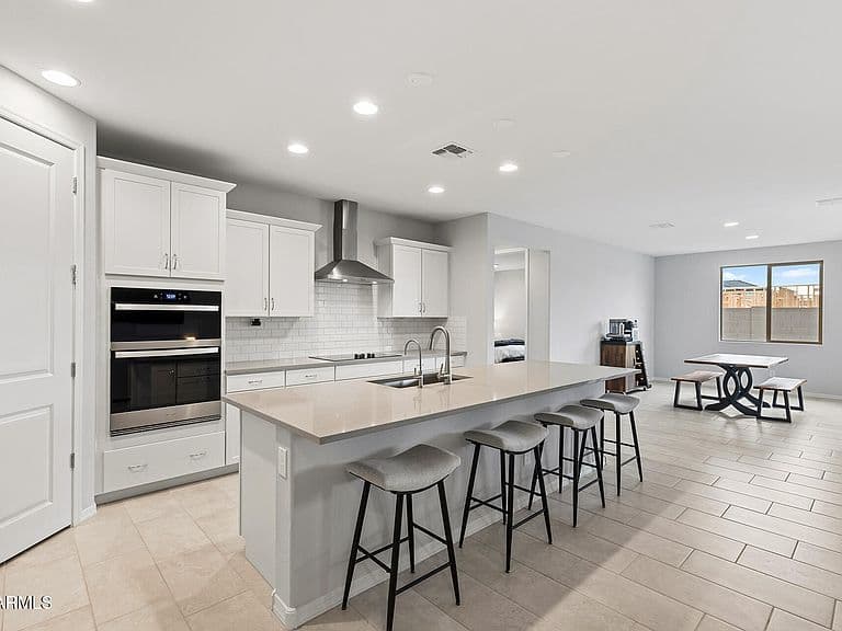 43025 W PALO ABETO Drive photo 4