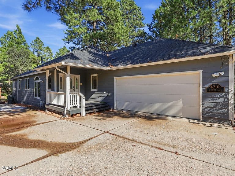 4710 E Oriole Ln photo 4