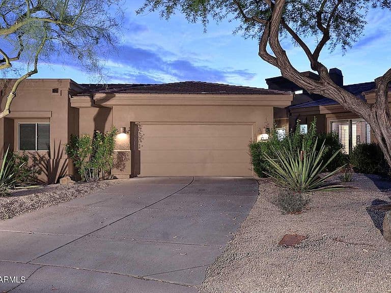 7228 E CRIMSON SKY Trail photo 1