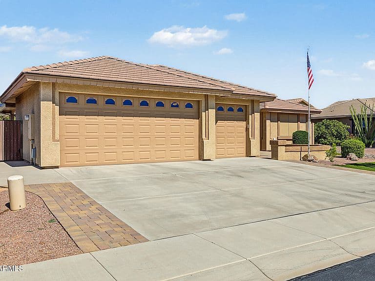 11366 E POSADA Avenue photo 2