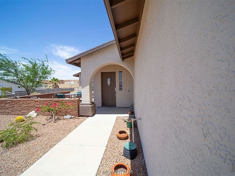 3479 Florence Avenue photo 2
