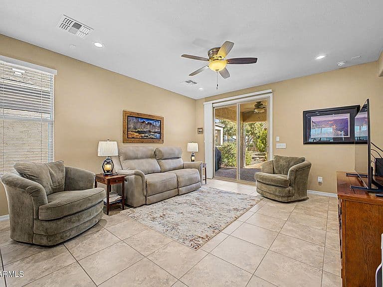 26229 W VISTA NORTH Drive photo 4
