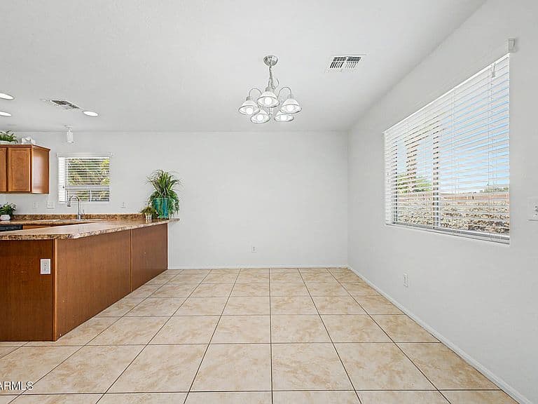 28981 N COAL Avenue photo 5