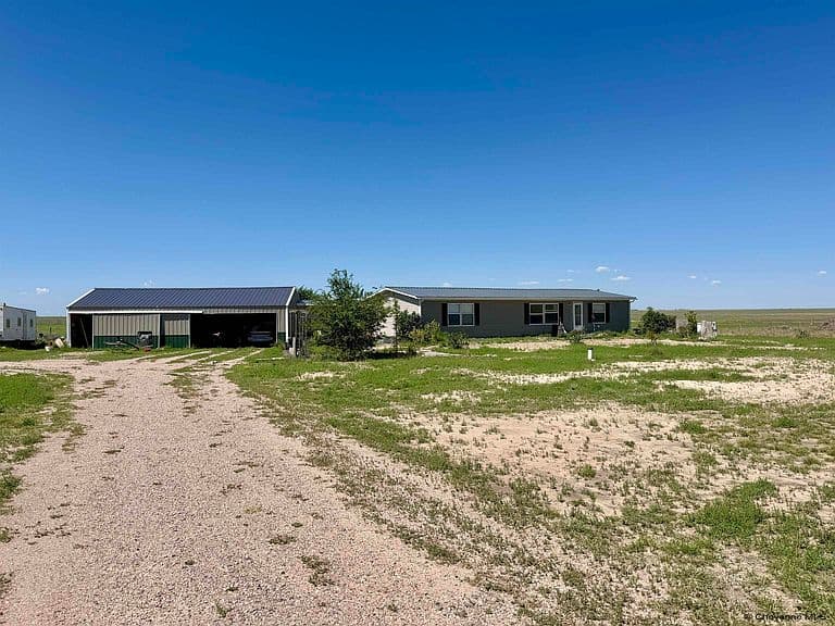20 Road 161 photo 1