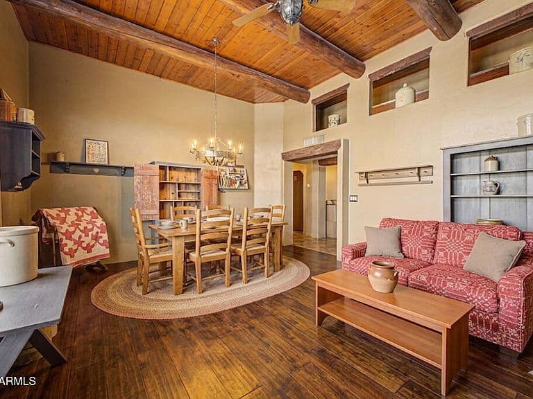 2027 E CIRCLE MOUNTAIN Road photo 5