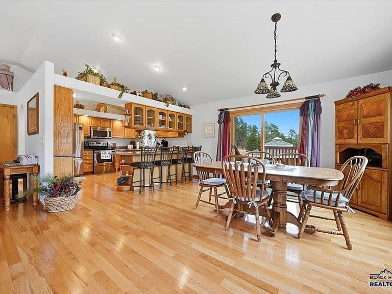 1129 Foothills Rd photo 5