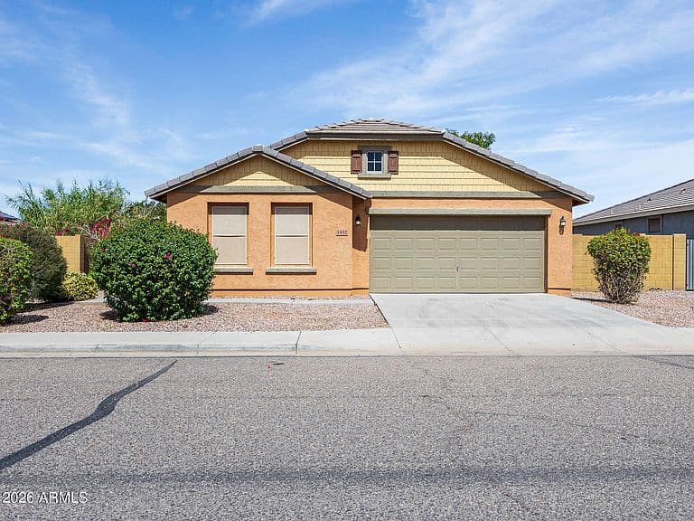 1432 E Sunset Drive photo 2