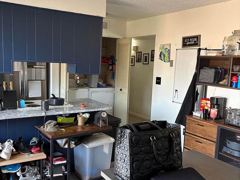 4663 W KRALL Street photo 5