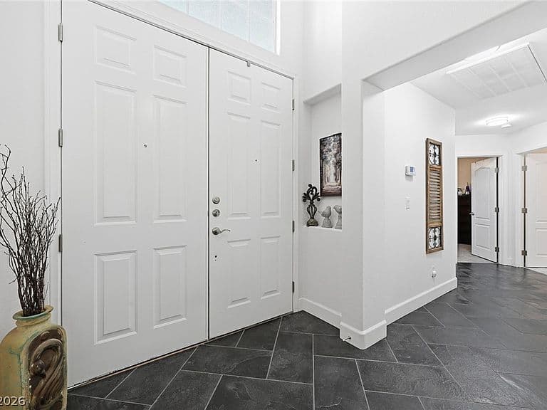6780 Vintage Highlands Ln photo 4