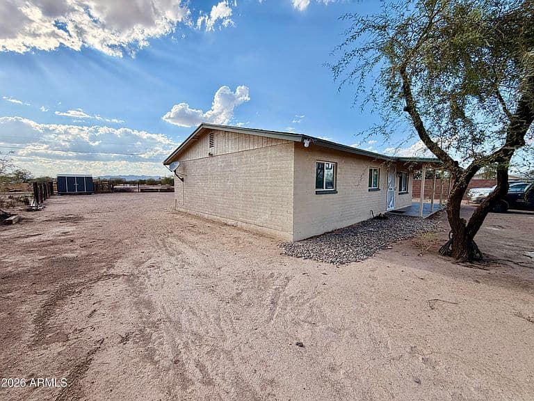 4130 N ROBLE Circle photo 5