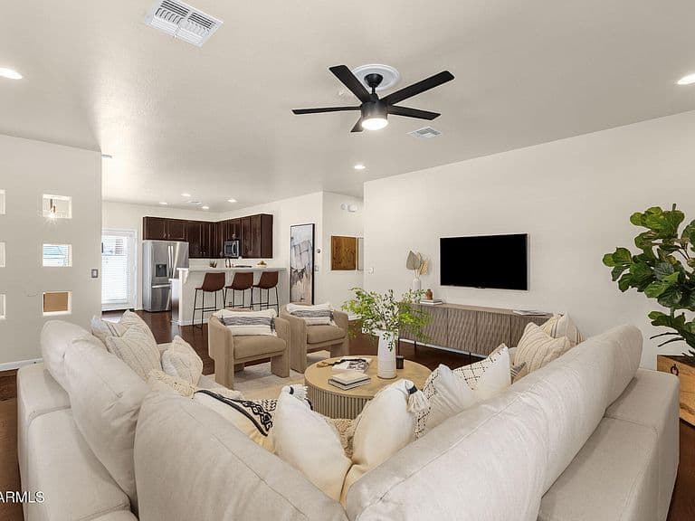 3930 N 30TH Street photo 3